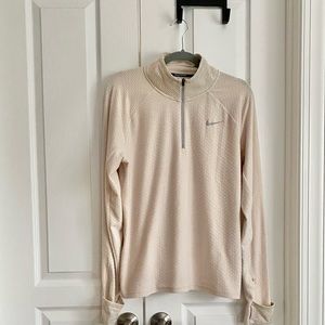 Nine Running half zip top, size large